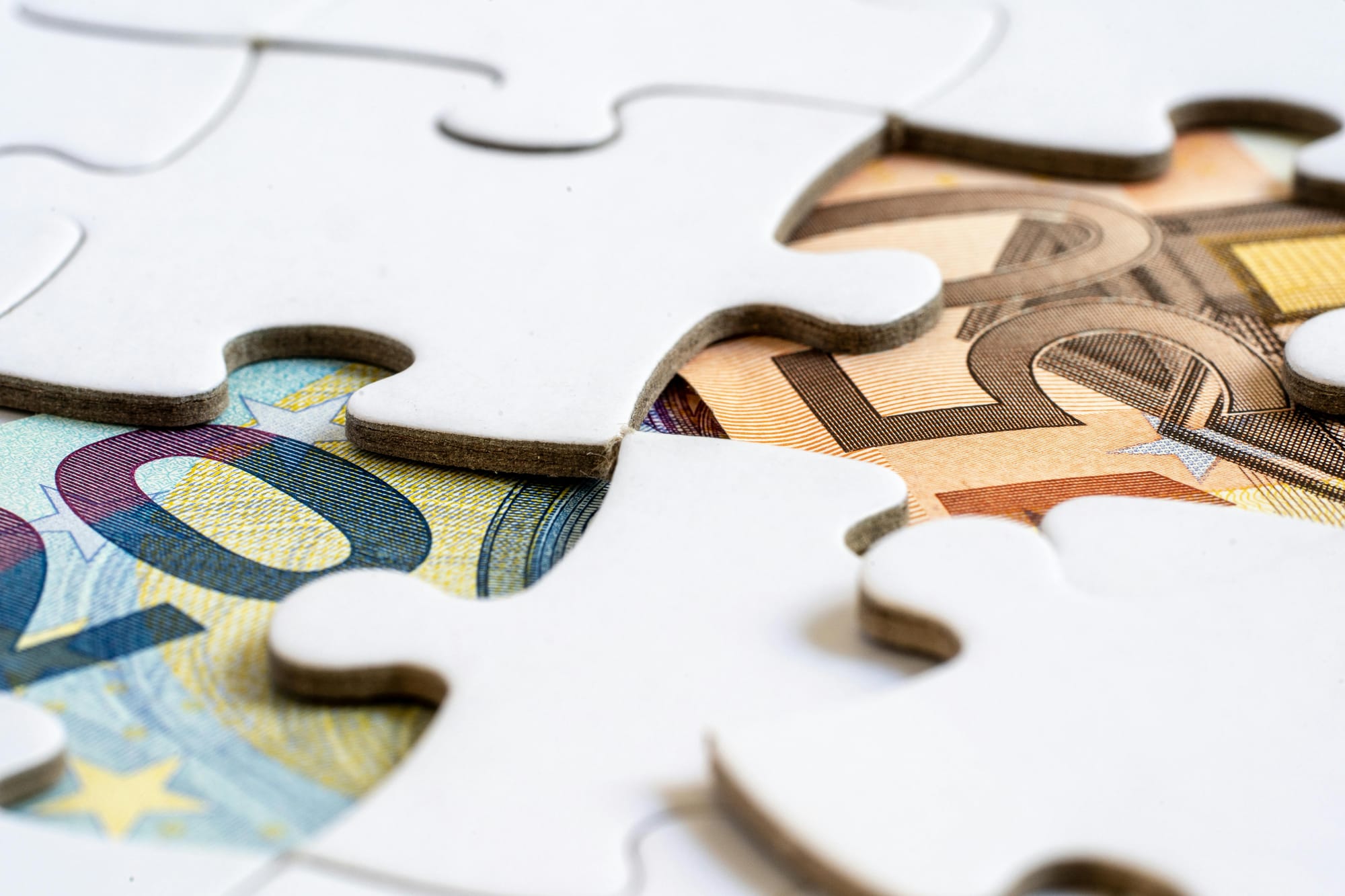 Puzzle photo by Mike van Schoonderwalt.
